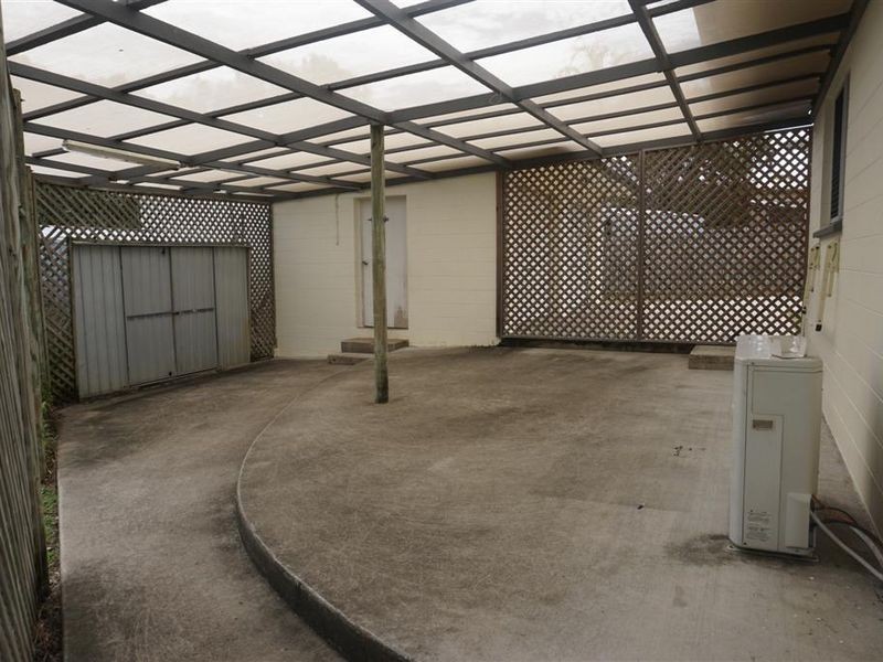 4 Sunset Crescent, Bowen QLD 4805