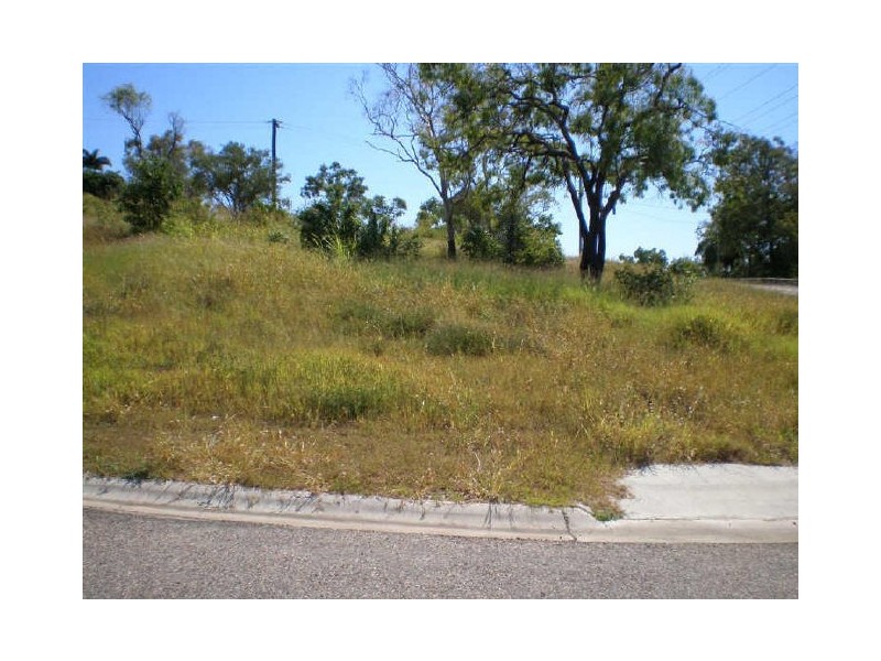 2 Craigie Court, Bowen QLD 4805