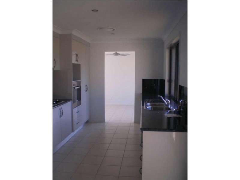 10 Sonoma Street, Collinsville QLD 4804