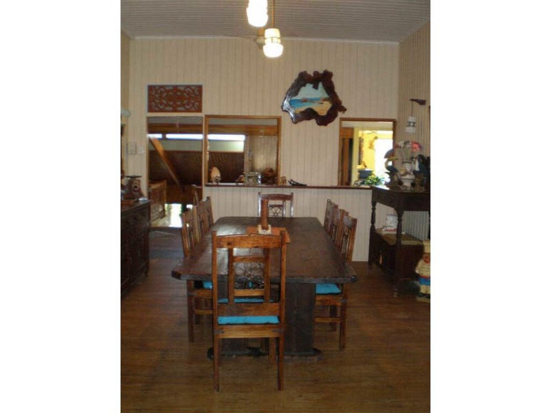 14 Gordon Street, Bowen QLD 4805