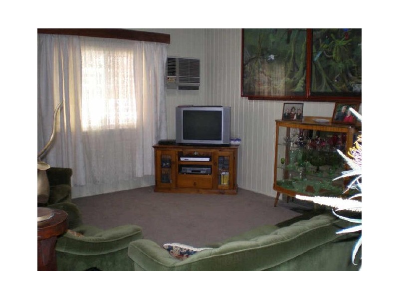 14 Gordon Street, Bowen QLD 4805