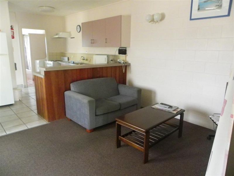 9/47 Horseshoe Bay Road, Bowen QLD 4805