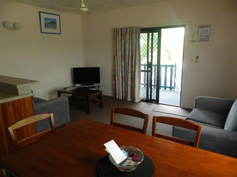 9/47 Horseshoe Bay Road, Bowen QLD 4805