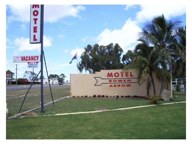 18512 Bruce Highway, Bowen QLD 4805