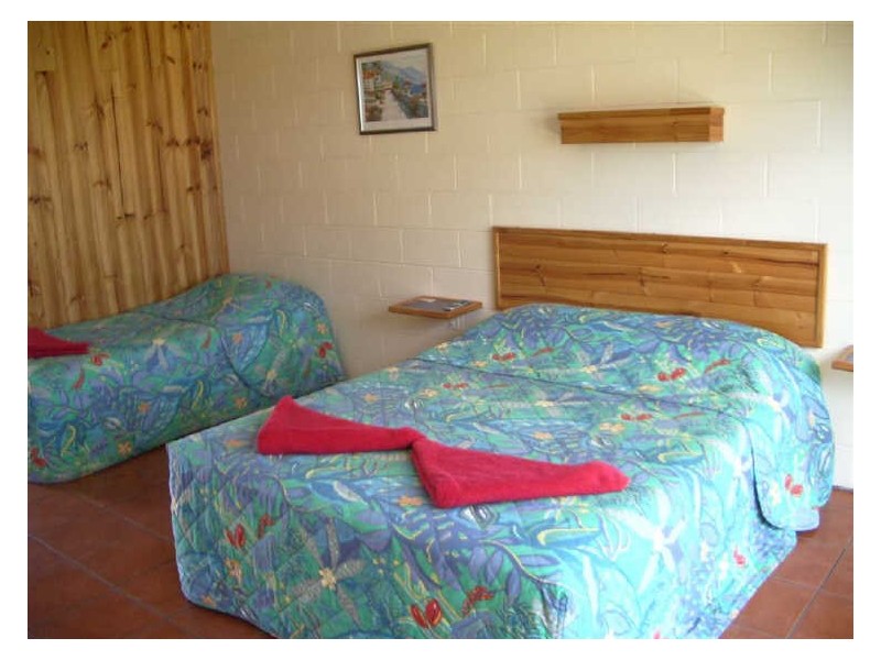 18512 Bruce Highway, Bowen QLD 4805