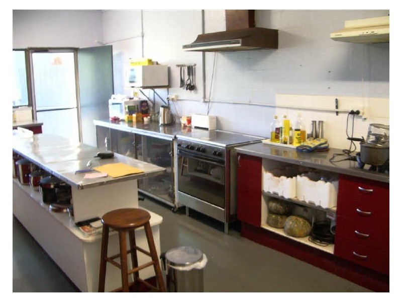 18512 Bruce Highway, Bowen QLD 4805