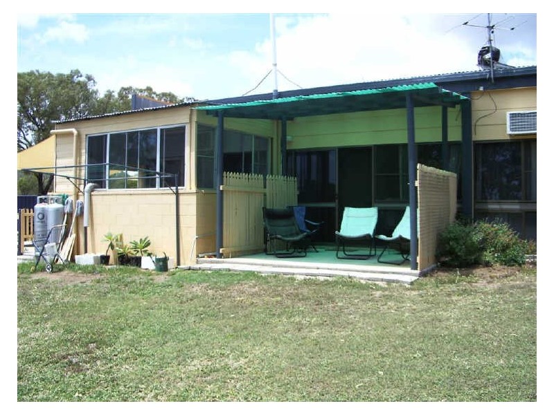18512 Bruce Highway, Bowen QLD 4805