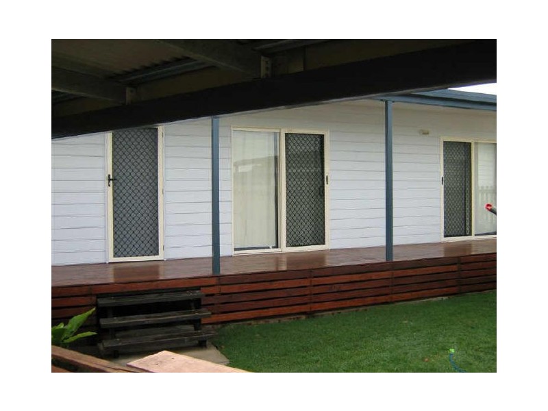 2/14 Lucinda Place, Bowen QLD 4805