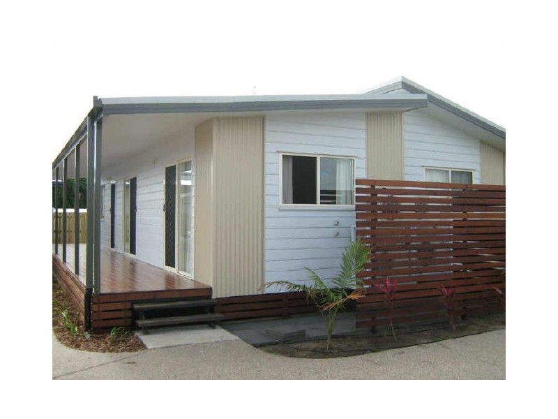 1/14 Lucinda Place, Bowen QLD 4805