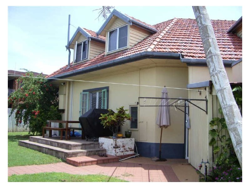 25 Mitchell Street, Bowen QLD 4805