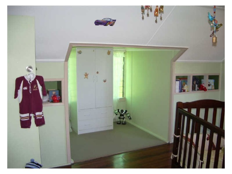 25 Mitchell Street, Bowen QLD 4805