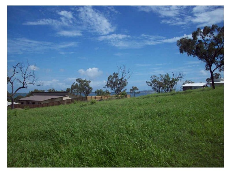 5 Seacove Crescent, Bowen QLD 4805