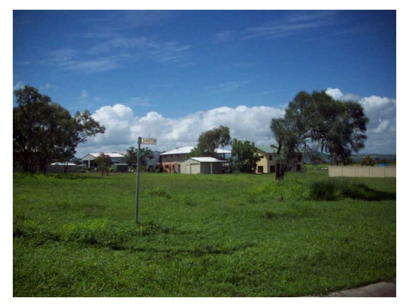 39 Elphinstone Street, Bowen QLD 4805