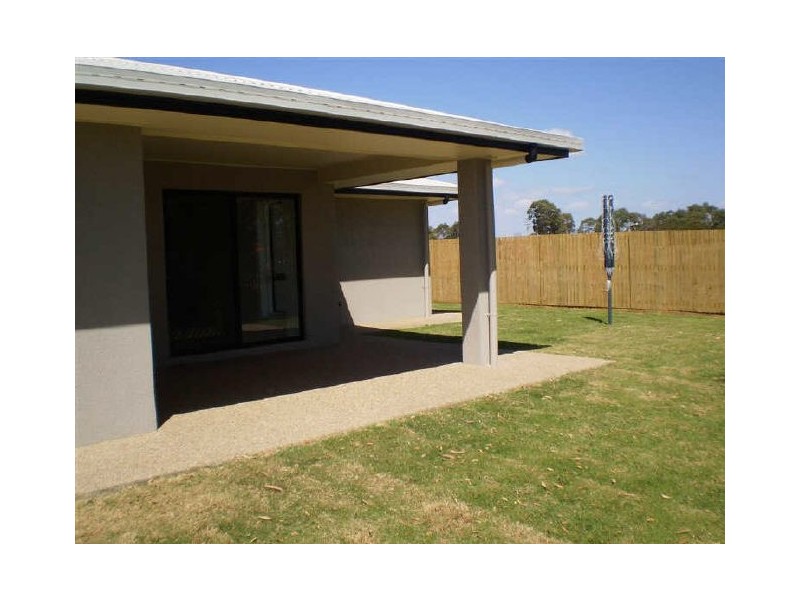 6 Lexington Court, Bowen QLD 4805