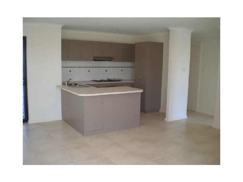 2-18 Hillview Place, Bowen QLD 4805