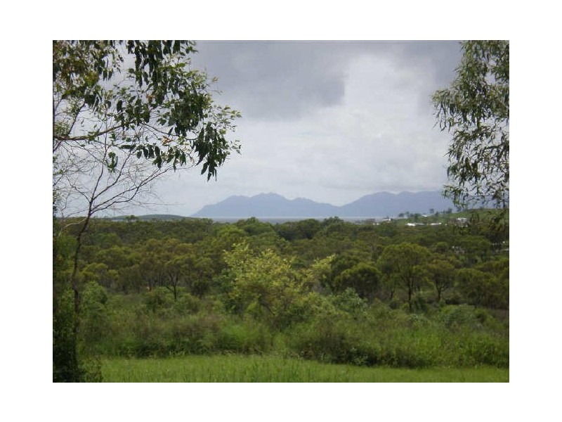 86 Africandar Road, Bowen QLD 4805