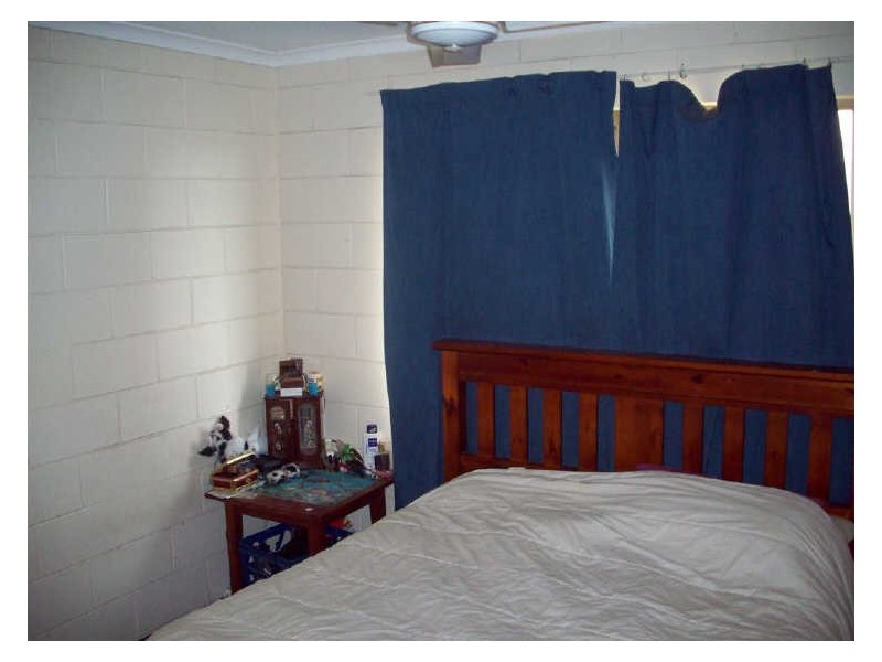 2/2A Powell Street, Bowen QLD 4805