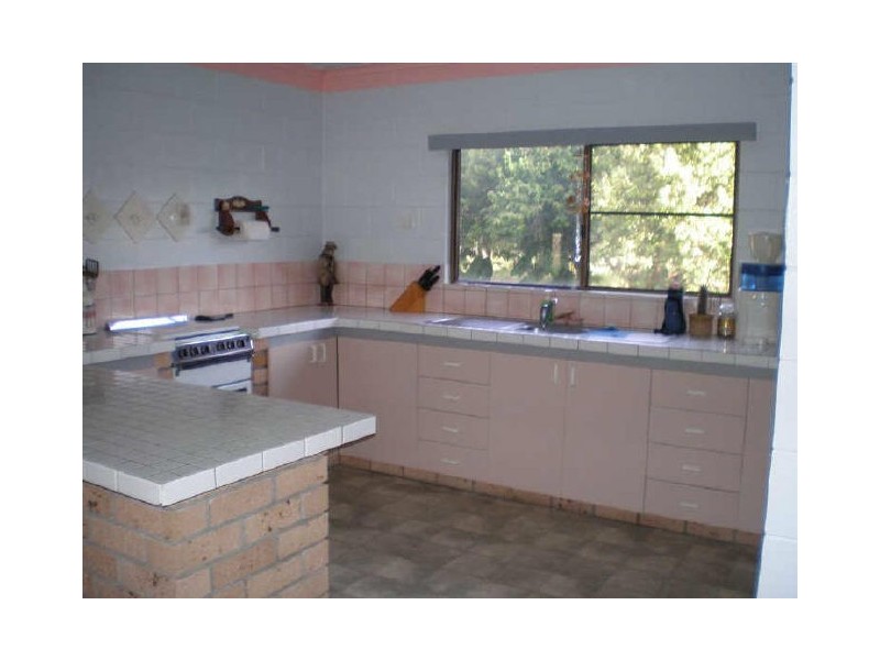 59 Flemington Road, Bowen QLD 4805