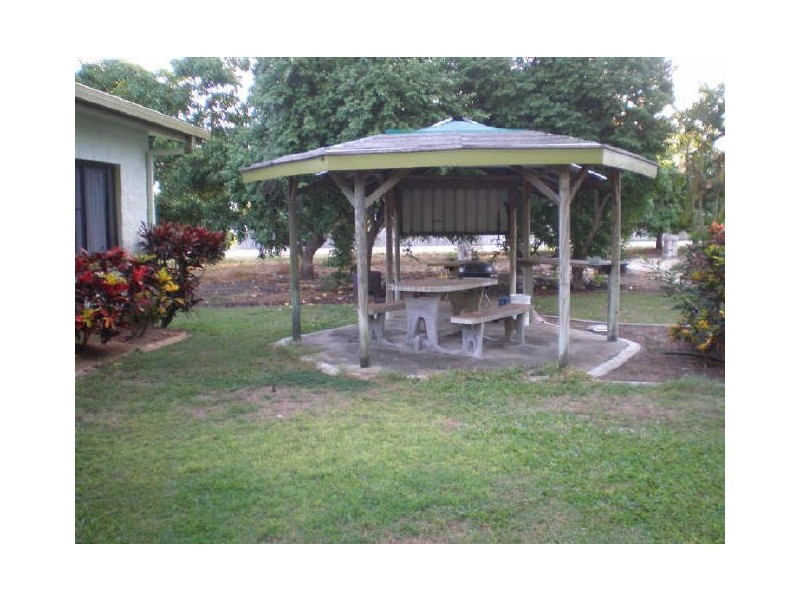 59 Flemington Road, Bowen QLD 4805