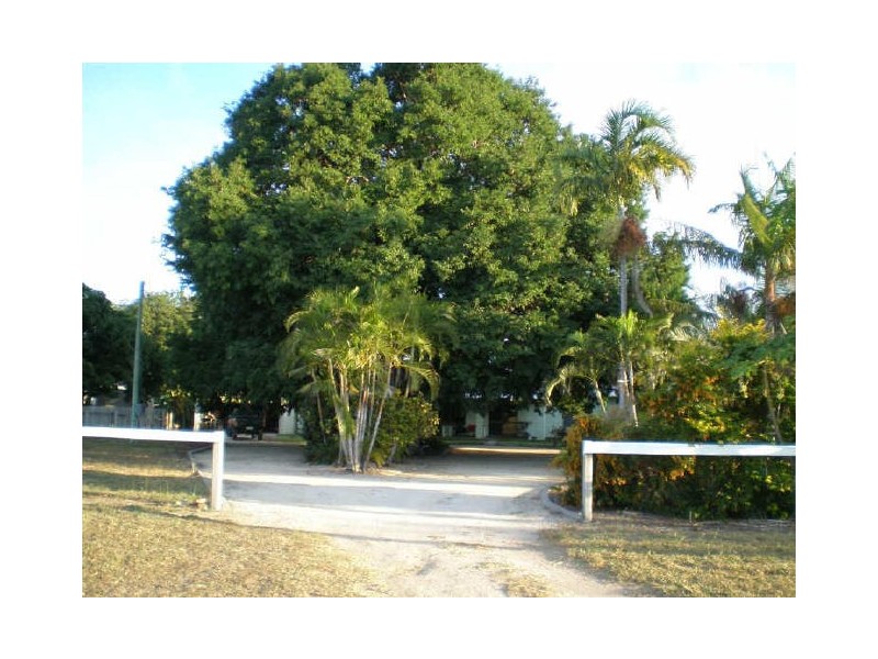 59 Flemington Road, Bowen QLD 4805