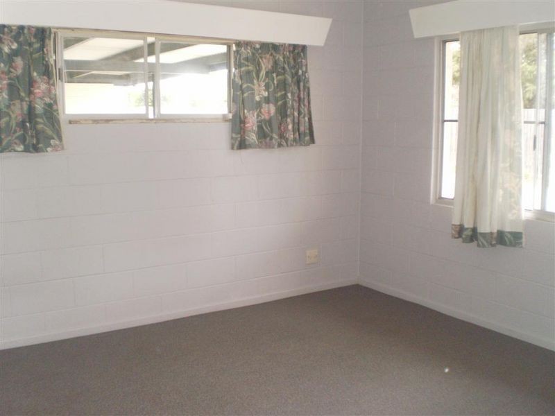 57 Poole Street, Bowen QLD 4805