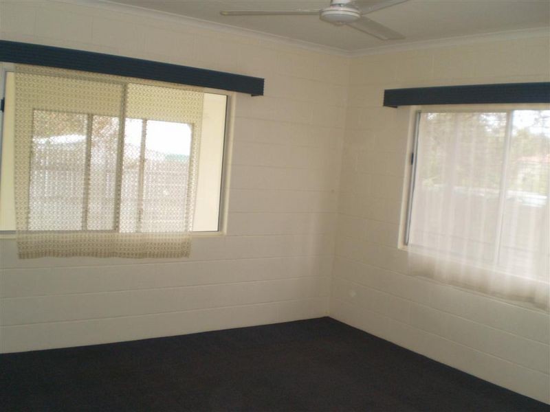 3/57 Poole Street, Bowen QLD 4805