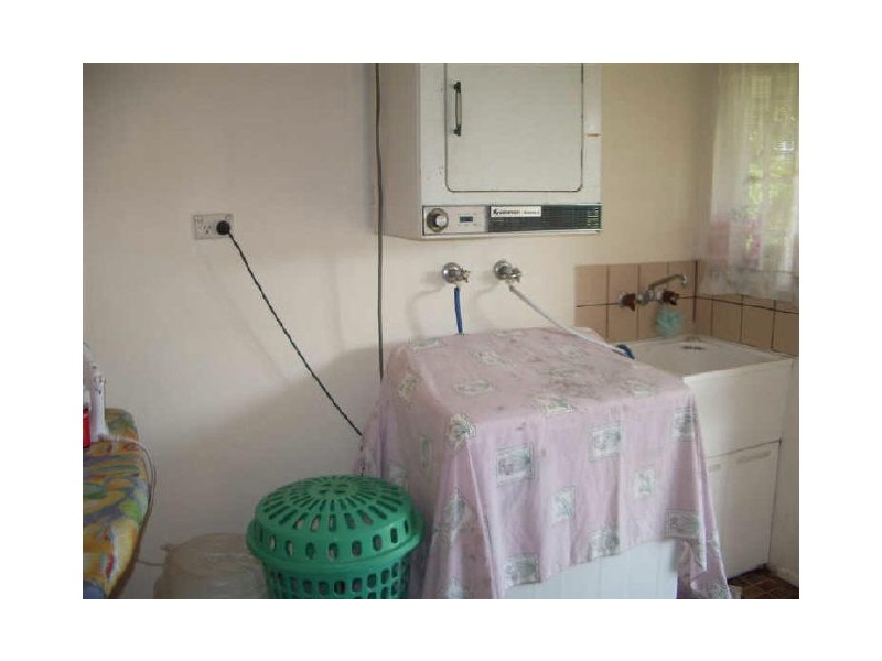 129 Flemington Road, Bowen QLD 4805