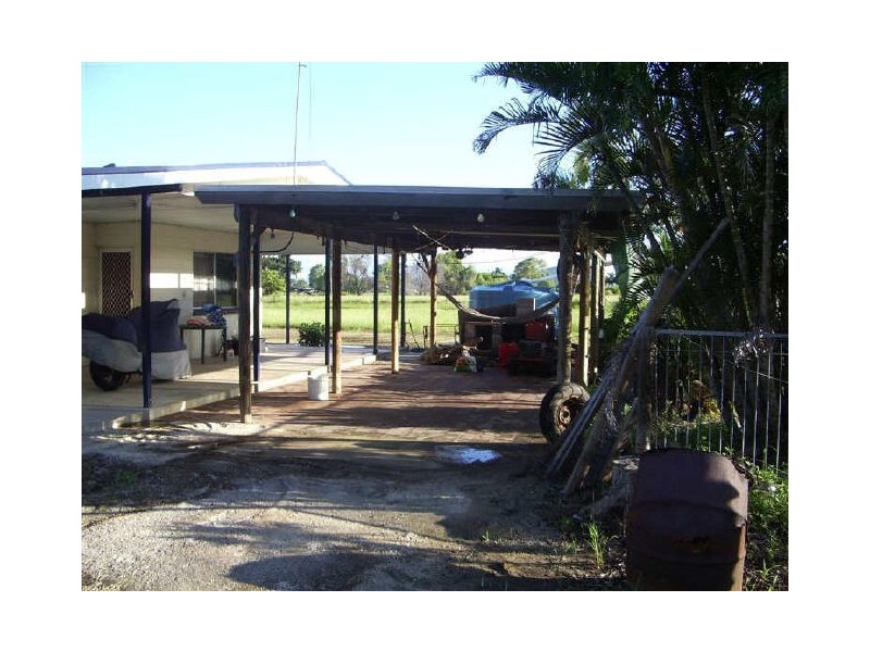 129 Flemington Road, Bowen QLD 4805