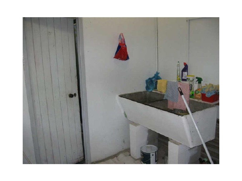 70 Field Street, Bowen QLD 4805