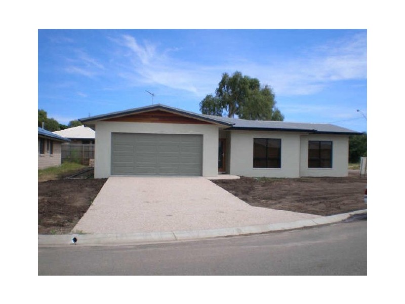 2 Lexington Court, Bowen QLD 4805
