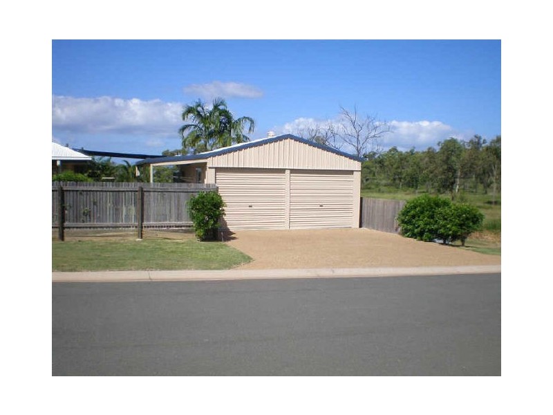 130 Ocean View Drive, WShores, Bowen QLD 4805