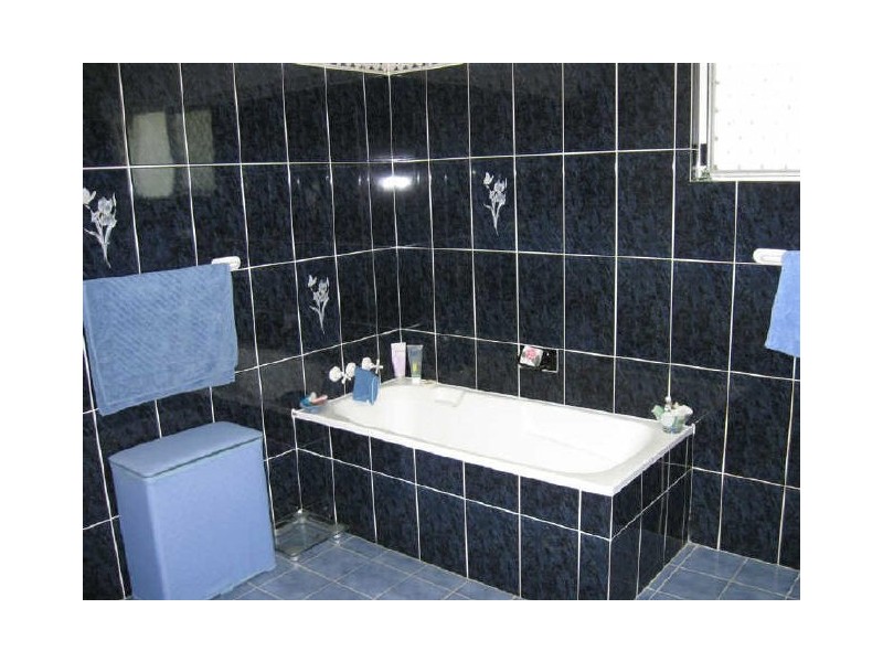 3 Oak Crescent, Bowen QLD 4805