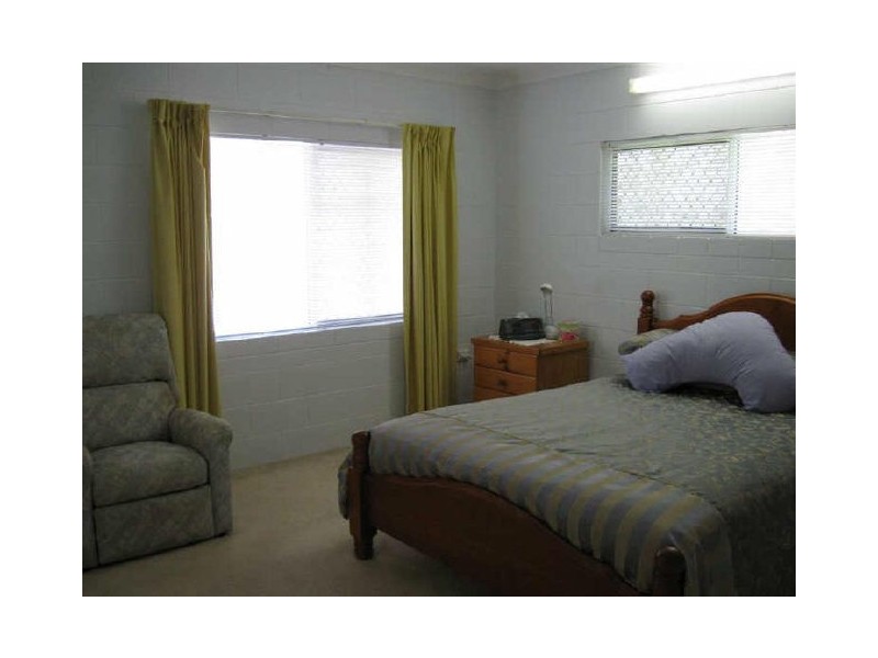 3 Oak Crescent, Bowen QLD 4805