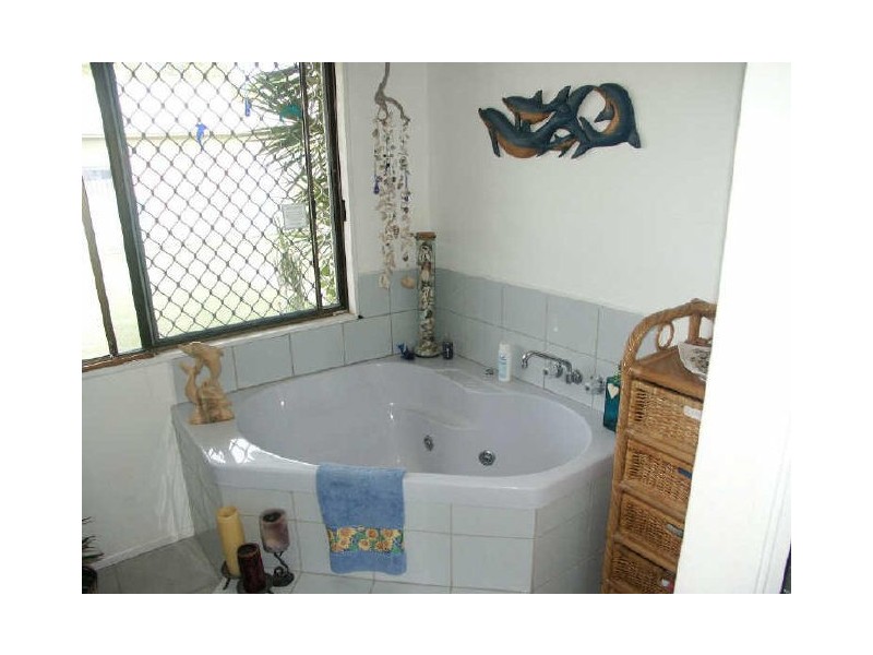 2 Clement Street, Bowen QLD 4805
