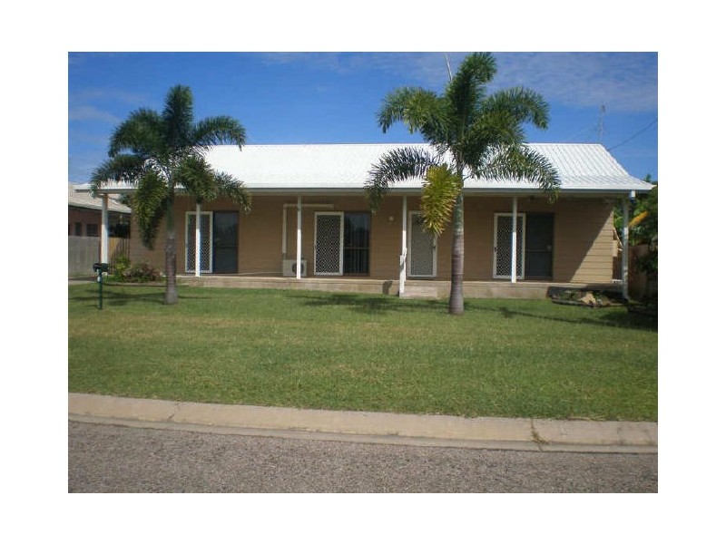 2 Clement Street, Bowen QLD 4805