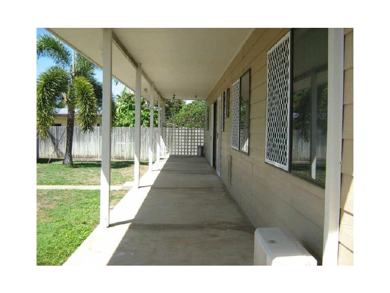 2 Clement Street, Bowen QLD 4805