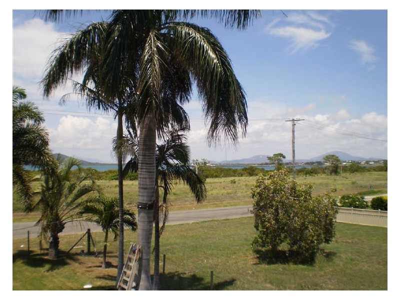 38 Wentworth Street, Bowen QLD 4805