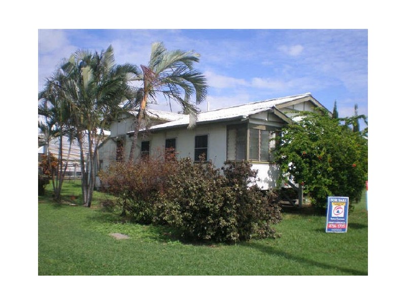 19 Brisbane Street, Bowen QLD 4805