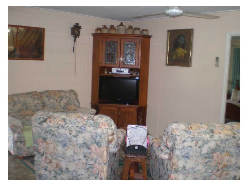 72 Gloucester Street, Bowen QLD 4805