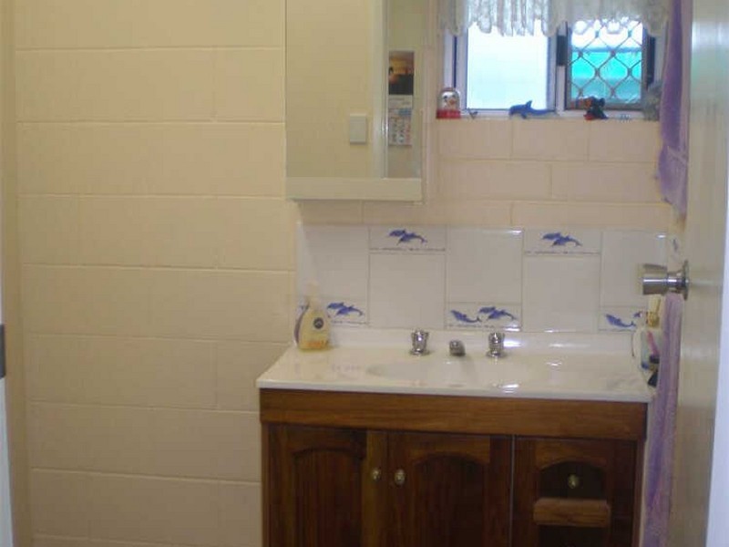 72 Gloucester Street, Bowen QLD 4805