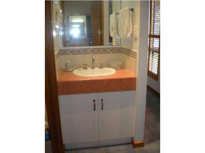 15 Thomas Street, Bowen QLD 4805