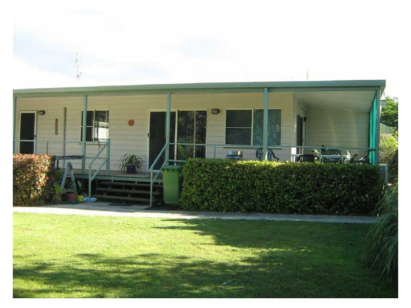 32 Murroona Street, Bowen QLD 4805