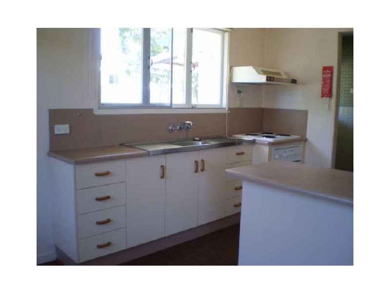 3 Rayner Street, Bowen QLD 4805