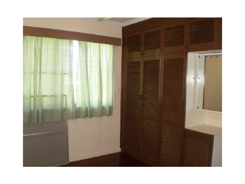 3 Rayner Street, Bowen QLD 4805