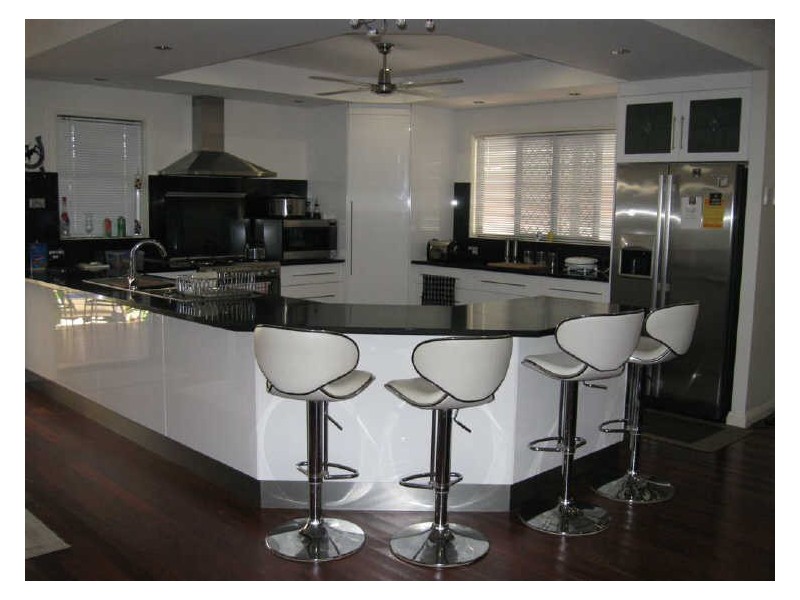 1 Fairway Street, Collinsville QLD 4804