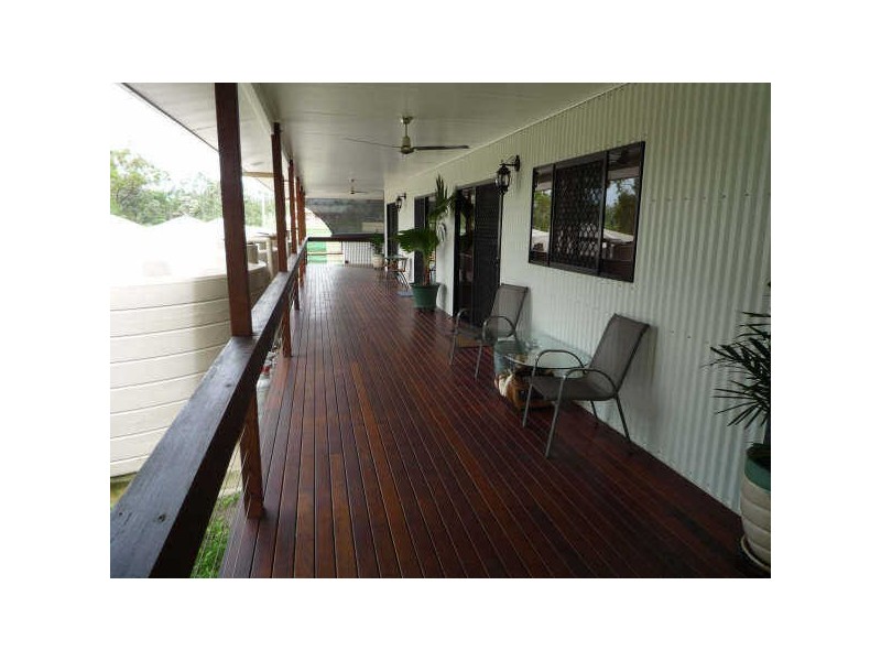 1 Fairway Street, Collinsville QLD 4804