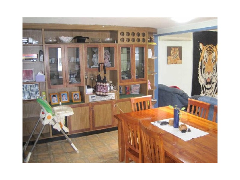 11 Brisbane Street, Bowen QLD 4805