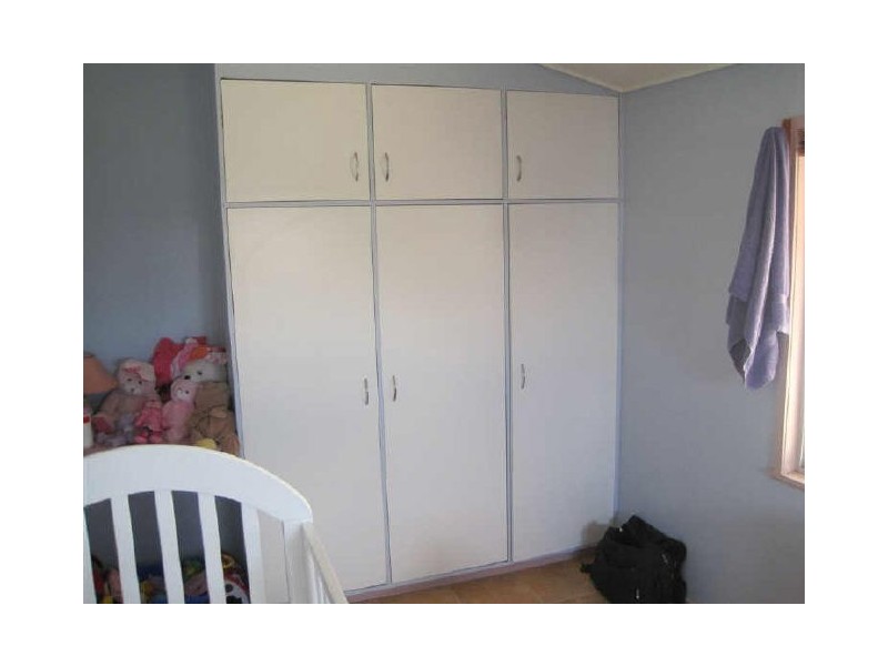 11 Brisbane Street, Bowen QLD 4805