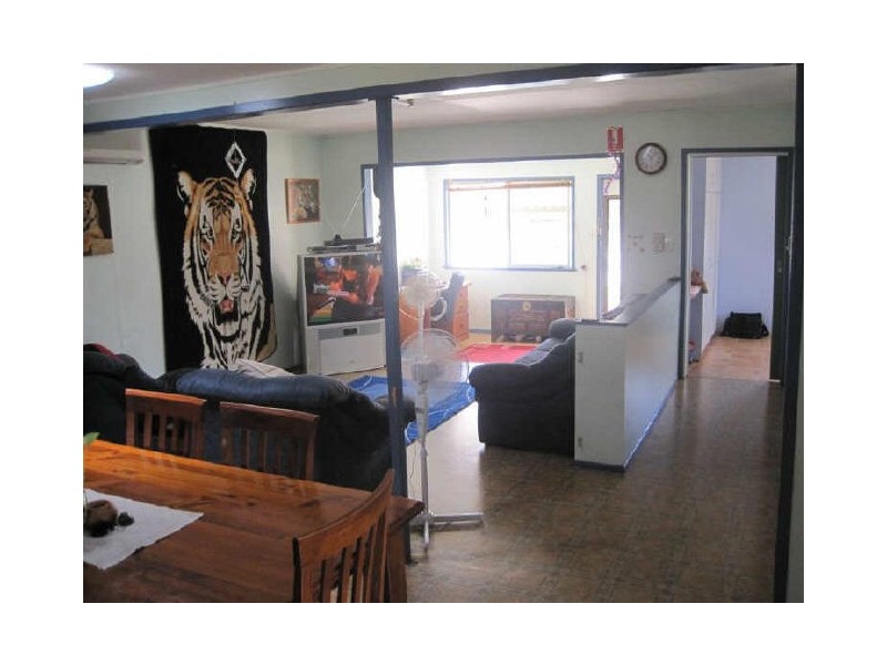 11 Brisbane Street, Bowen QLD 4805