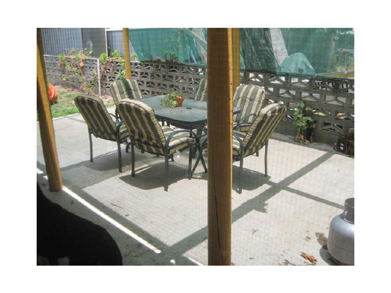 11 Brisbane Street, Bowen QLD 4805